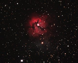 Click to view larger astrophoto. M20