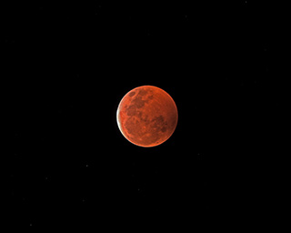 Click to view larger astrophoto. Lunar Eclipse