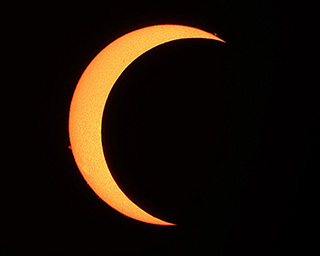 Click to view larger astrophoto. Sun